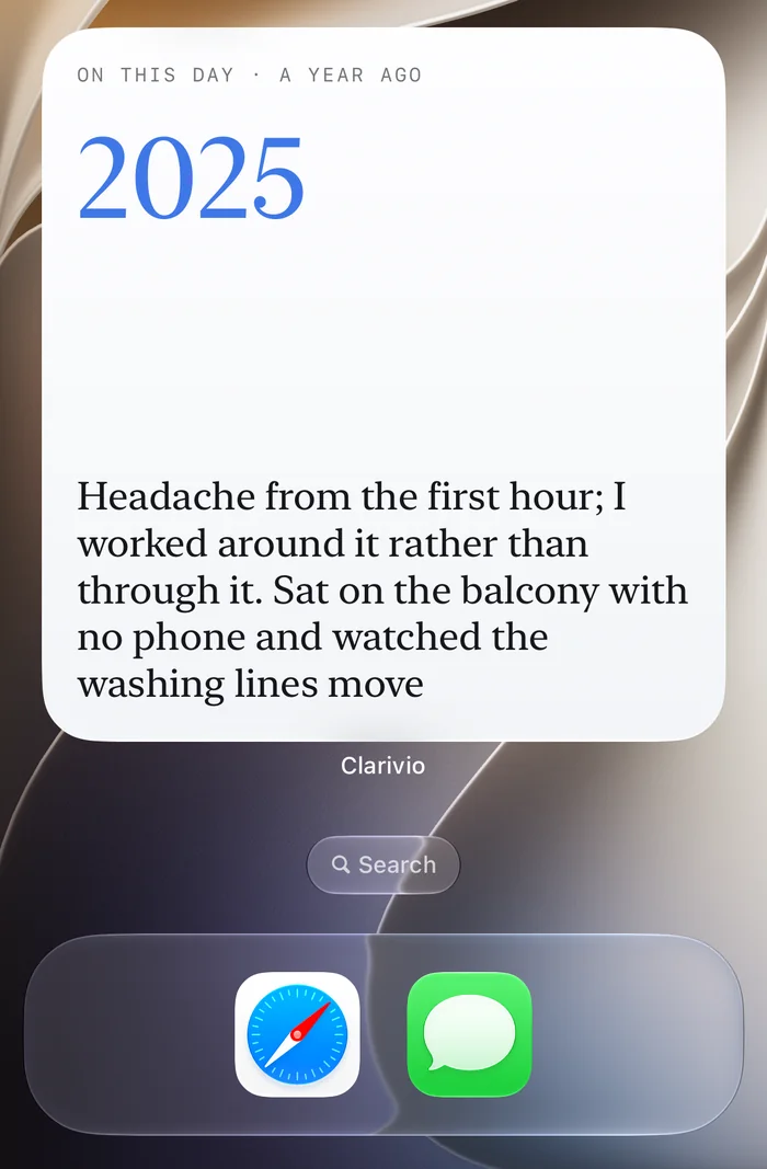 Das Widget „Momente“, groß: was an diesem Tag vor einem Jahr geschrieben wurde.